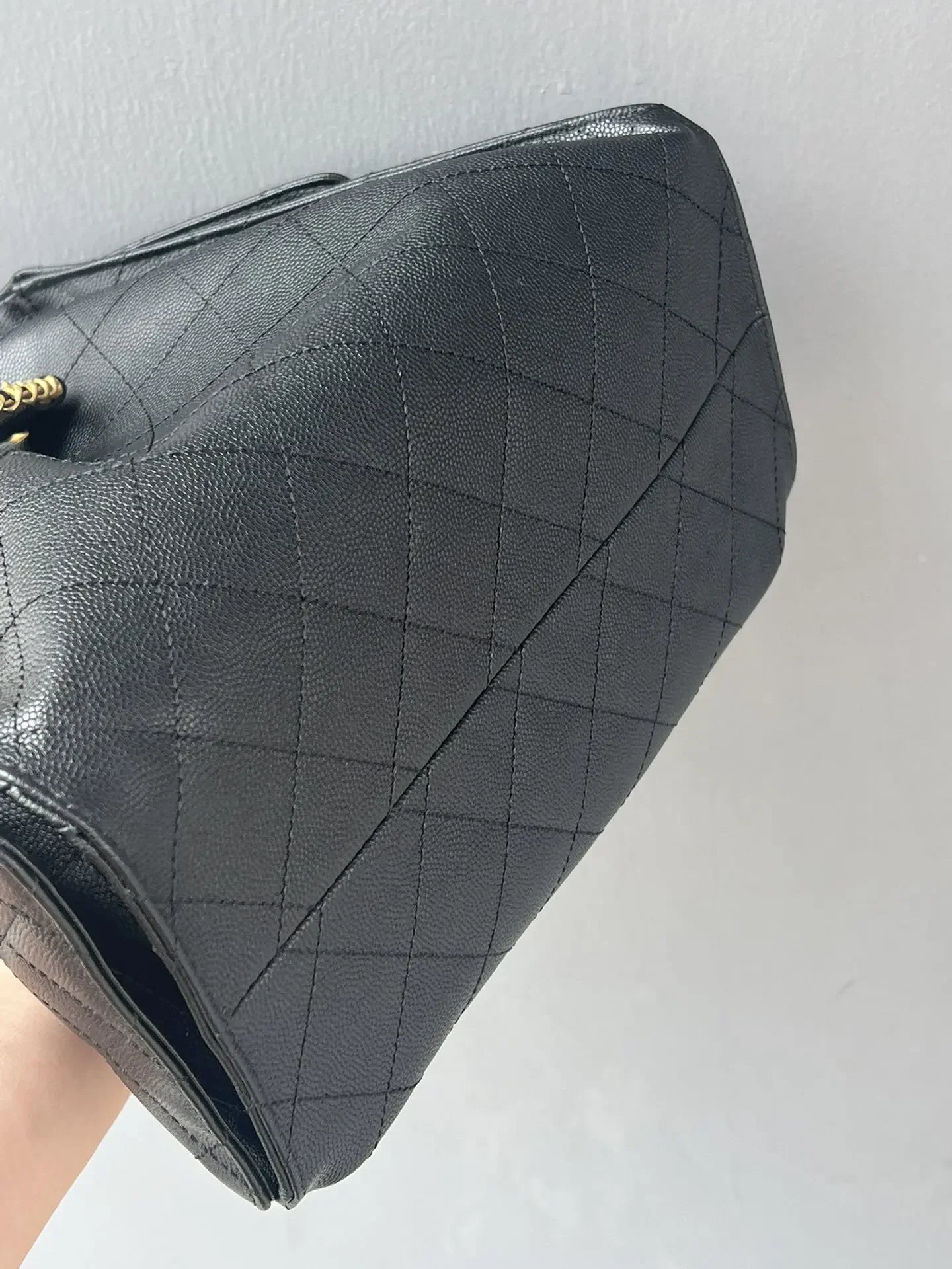 Washed Denim Bucket Bag Hobo Underarm Bag Top Layer Cowhide Chain Drawstring Soft Vintage Single Shoulder Bag for Women