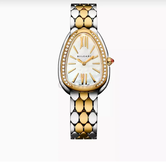 Elegant Bvlgari Serpenti Watch - A Timeless Classic!
