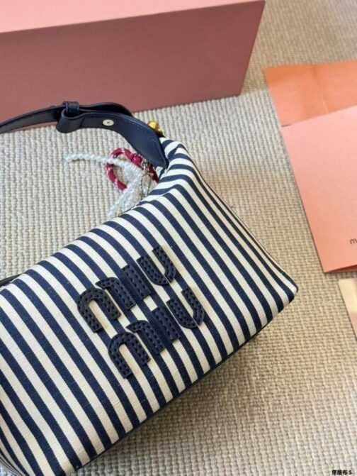 Women's handbag, leather 534-101