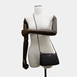 Chanel Timeless Classics Matelasse Chainclutch Black Caviar Leather